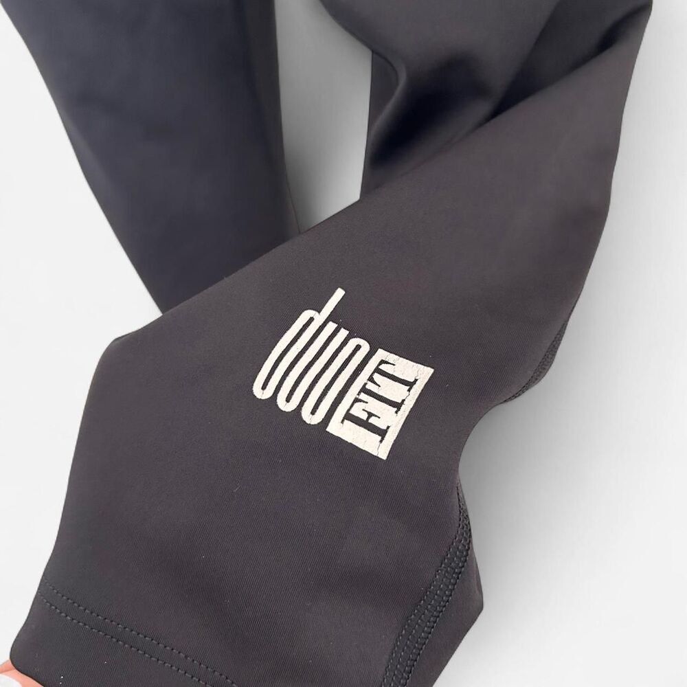 Built Like a Mother Carter Duo-Fit Crop Maternity Leggings Activewear Sz M - Picture 7 of 10